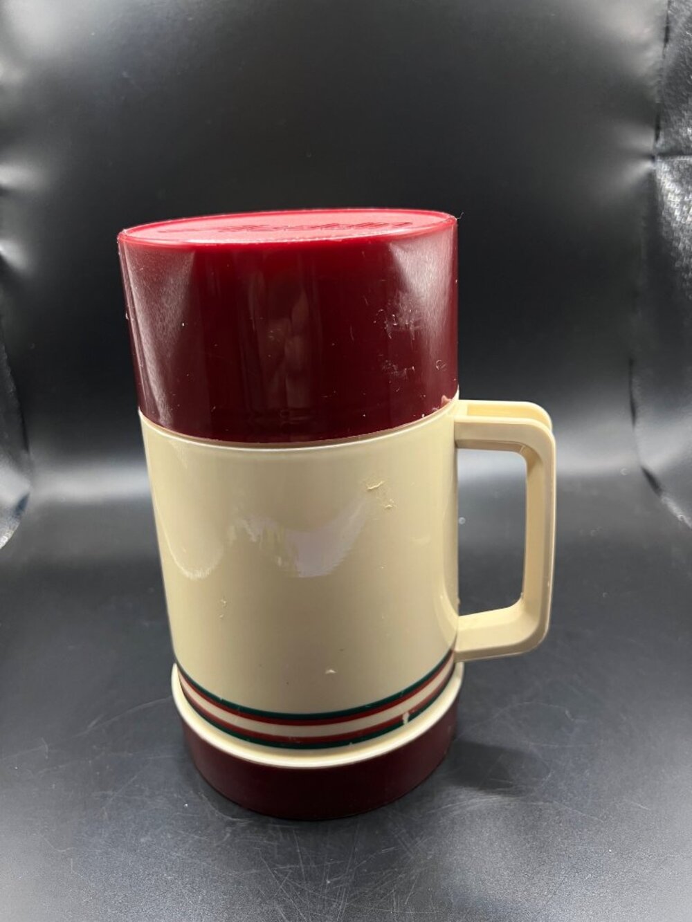 Vintage Aladdin Wide Mouth Pint Thermos With Handle Beige Red Plastic USA Made